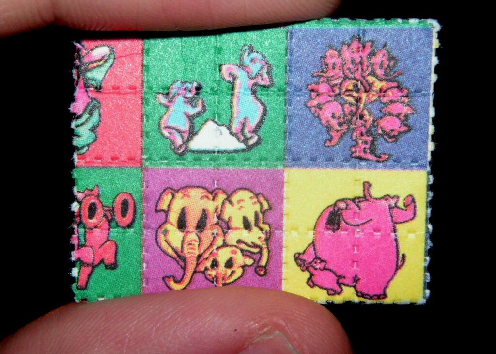 100ug LSD tabs – GammaGoblin Fractal Storm (95% Fluff) 210Tabs, GammaGoblin
